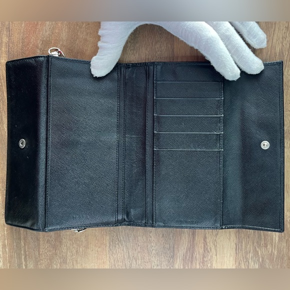 Authentic Prada black Saffiano leather Wallet on Chain - Picture 6 of 13